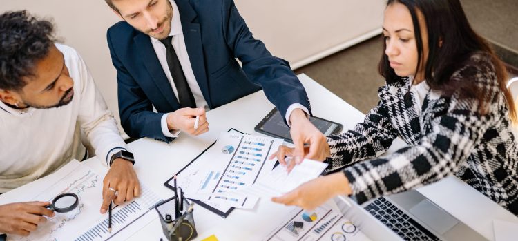 How Smart Content Builds Trust and Growth for Your Business How Smart Content Builds Trust and Growth for Your Business